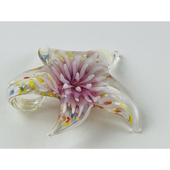 Gorgeous Murano Style Glass Starfish Pendant Lavender Blown Sea Anemone Star Bea - Picture 6 of 12